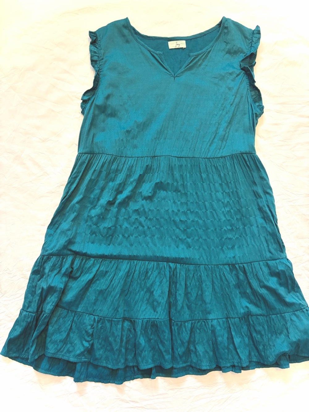 Women's Emerald Tiered Midi Dress with Flutter Sleeves